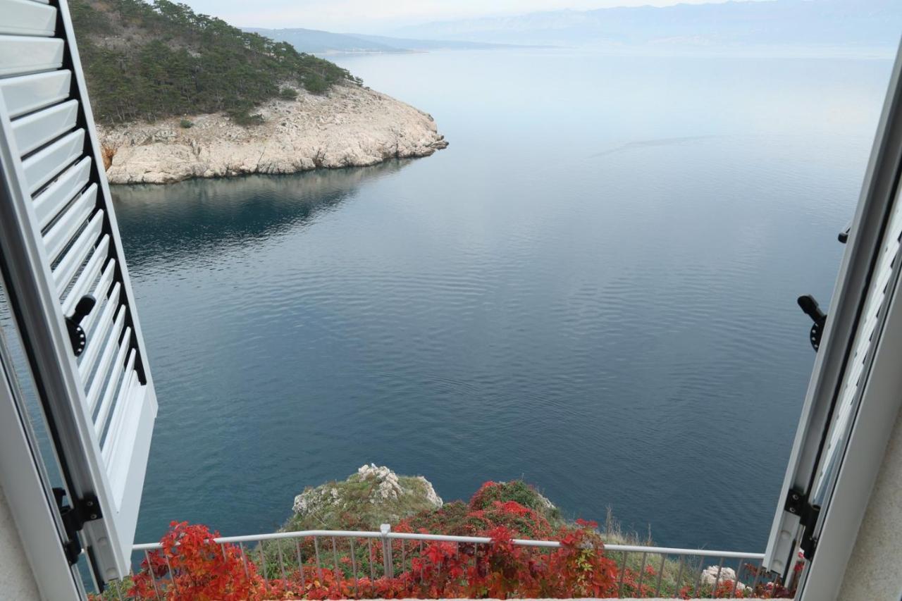 Vila Verbana Apartments Vrbnik  Exterior foto